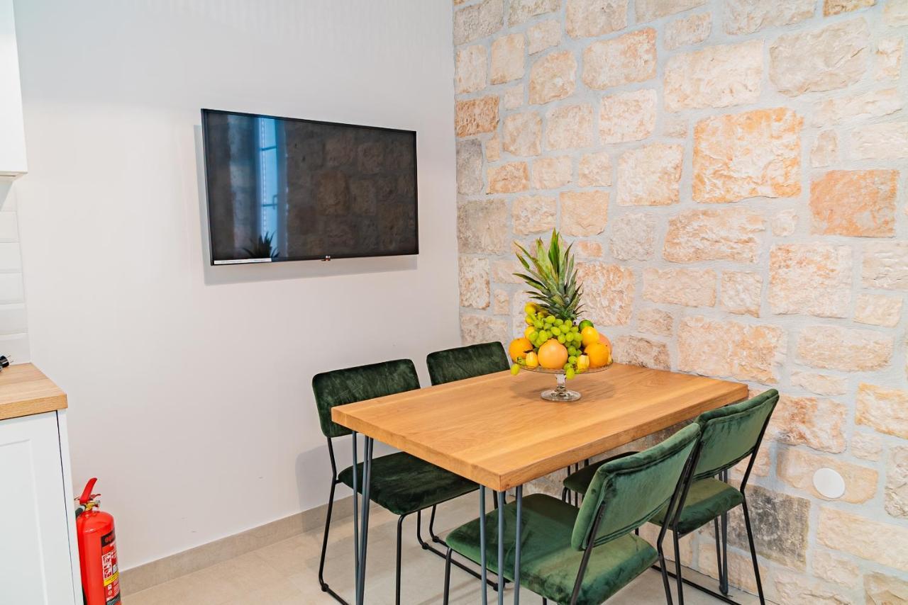Apartman Lena Centar Бол Экстерьер фото
